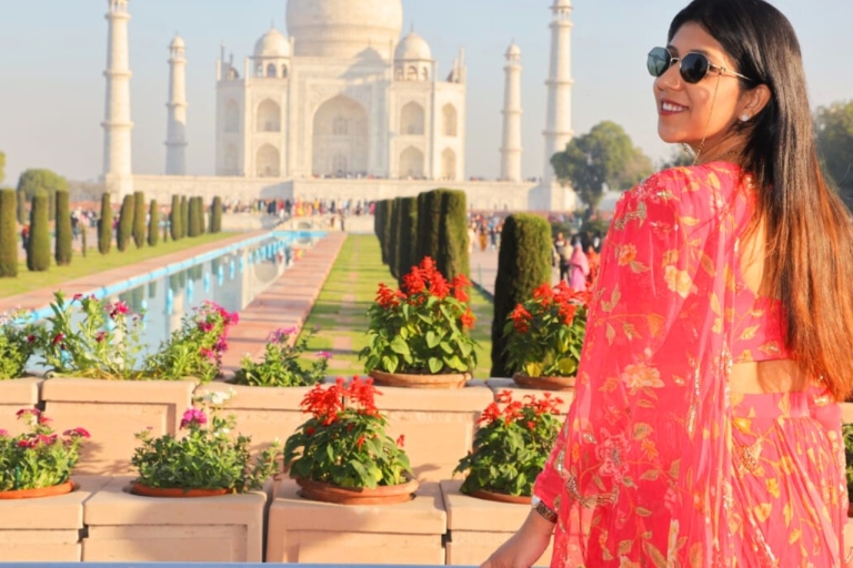 Au départ d'Agra : Visite du Taj Mahal avec le Fort d'Agra et Fatehpur SikriVoiture avec chauffeur, guide, billets d'entrée aux monuments et déjeuner