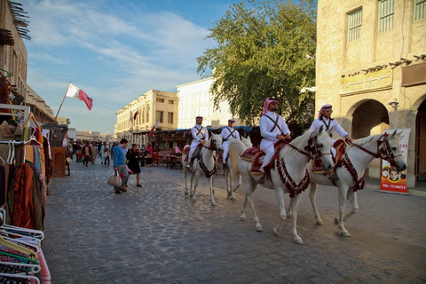 Qatar Culture Tour and Local Meal Experience