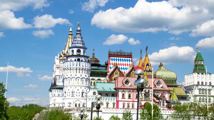 private izmalovo tour with flea market and kremlin
