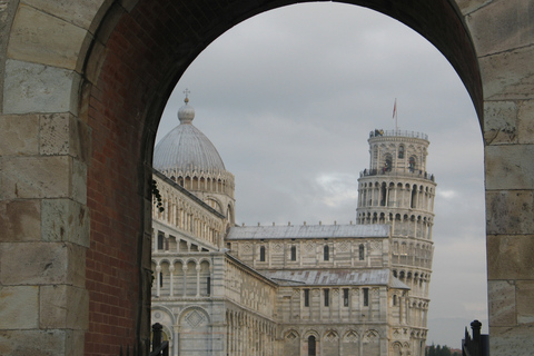 Pisa: tour guidato con torre pendente e Duomo