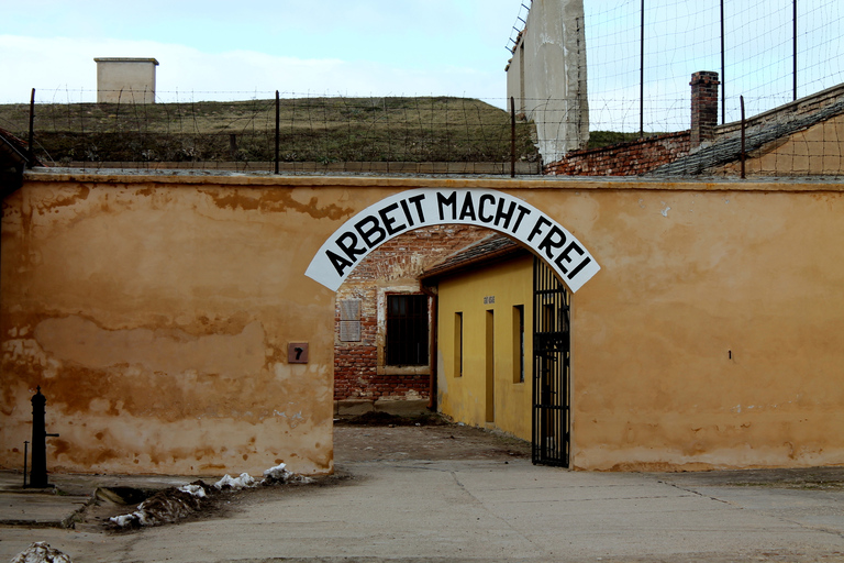 Vanuit Praag: Terezin voormalig concentratiekamp privétour