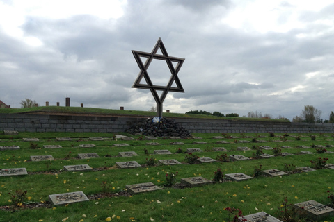 Depuis Prague : Visite privée de l'ancien camp de concentration de Terezin