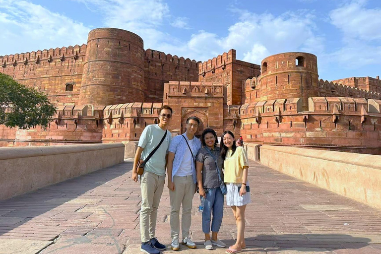 From Delhi: 5-Day Golden Triangle & Tiger Safari Journey Transportation and guide service only
