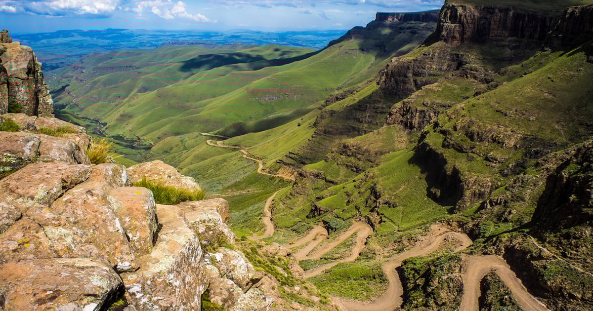 Depuis Durban Sani Pass et Lesotho en véhicule 4x4 GetYourGuide