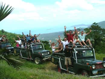 Ko Samui: 4WD Wild Jungle Safari Tour mit Mittagessen