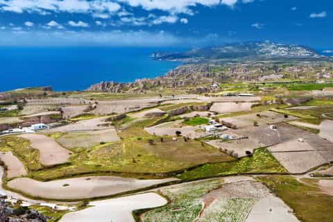Santorini: Land Rover Safari with Winery Tour & Lunch