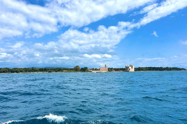 Cannes: Discover the French Riviera by Private Boat Cannes: Discover the French Riviera by private boat