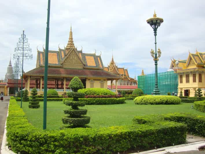 phnom penh private tour guide