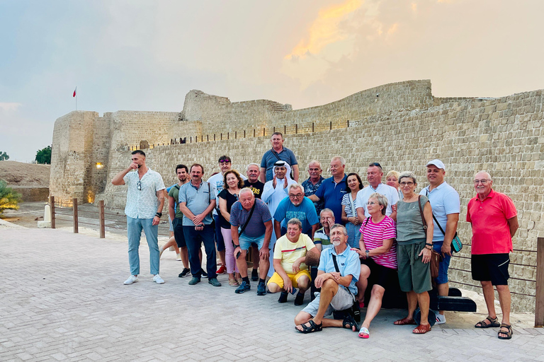 From Manama: Bahrain Full-Day Tour by Luxury Bus