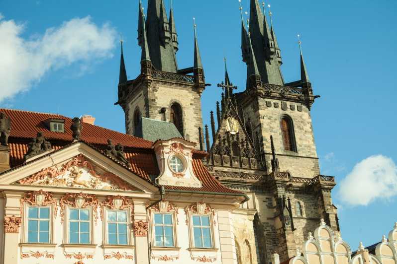 Prague: Old Town and Jewish Quarter Guided Tour in German