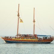 Malta: Piratenschiffparty mit Verpflegung