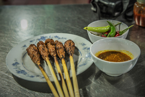 Hoi An: Evening Food Tour by Bike