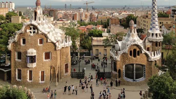 barcelona gaudí de 25 horas el park güell tour