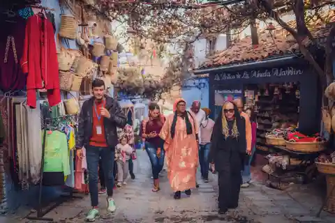 Au départ de Tanger : Excursion privée d'une journée dans la ville bleue.
