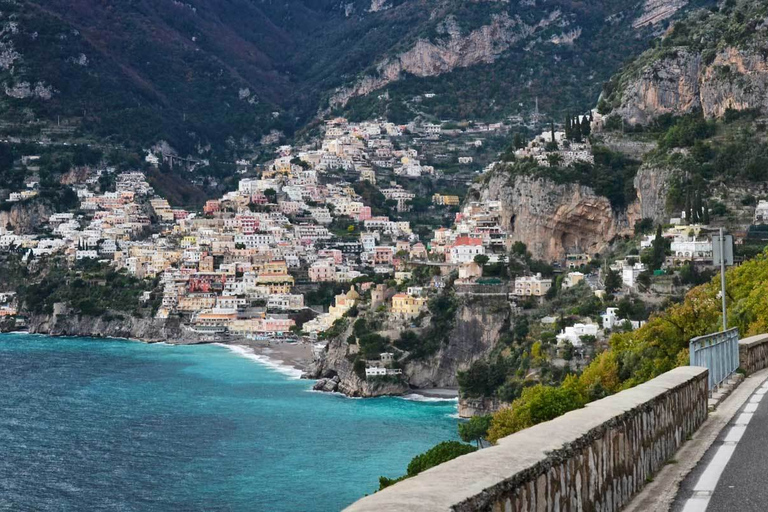 Naples: excursion d'une journée sur la côte amalfitaine