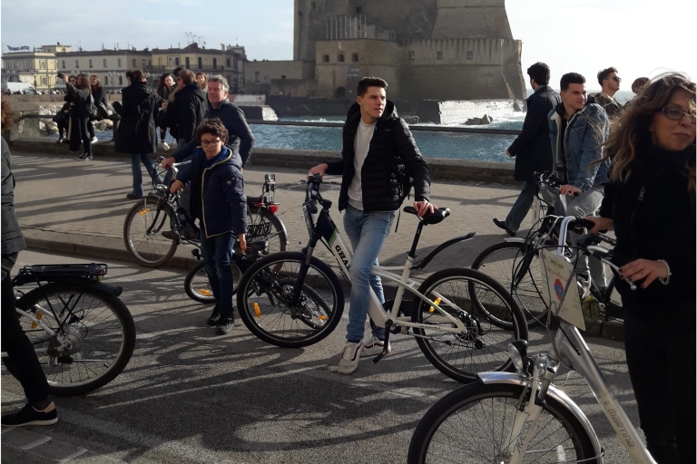 Naples : visite touristique à vélo électriqueTour en E-Bike : Prix pour 1 personne