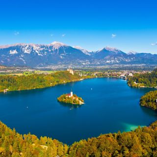 Van Ljubljana: privétrip naar het meer van Bled en het meer van Bohinj
