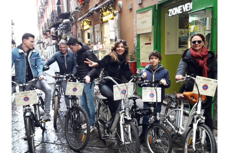Nápoles: recorrido turístico en bicicleta eléctricaTour en E-Bike: Precio para 1 Persona