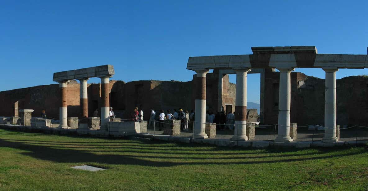 From Naples/Sorrento: Pompeii & Capri Full-Day Private Tour