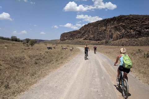 Nairobi: Hell's Gate & Lake Naivasha Day Trip with Boat Ride