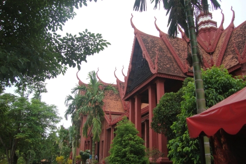 Best of Phnom Penh: Half-Day Private City Tour