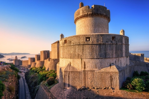 Recorrido a pie por las murallas de la ciudad de Dubrovnik