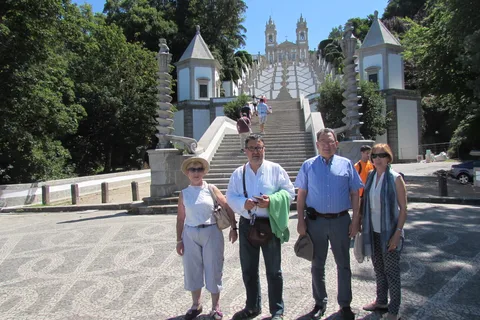 Excursão de meio dia à cidade de Braga em particular
