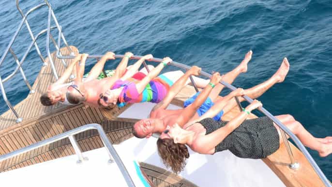 depuis hurghada croisière avec des dauphins et massage