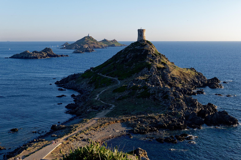 Ajaccio: Taller de fotografía/Senderismo/Aperitivo en Les Sanguinaires