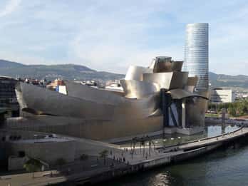 From San Sebastian: Bilbao & Guggenheim Museum Private Tour
