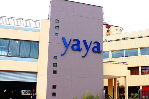 Nairobi: Shopping Malls & Local Shopping Experience