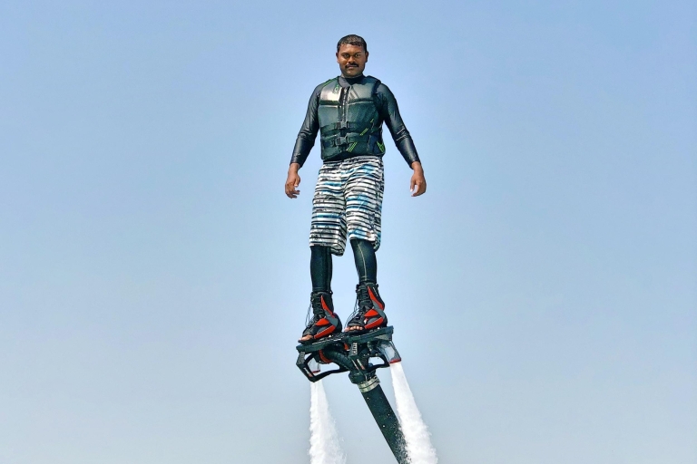Dubai: 30-minütige Flyboard-Erfahrung