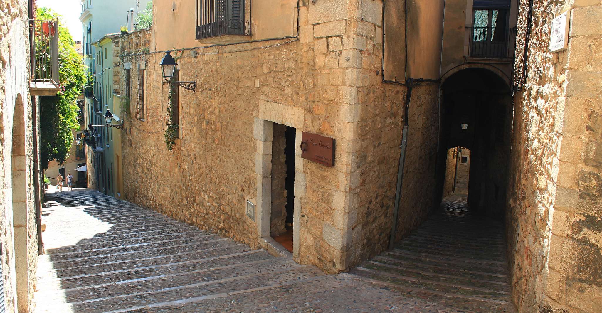 Girona, Small Group Walking Tour - Housity