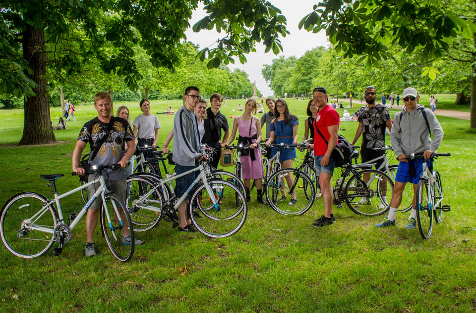 The Royal Parks and Palaces 3.5 Hour afternoon Bike Tour