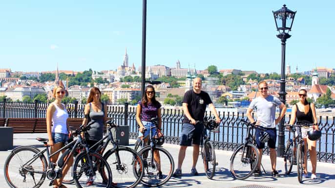 budapest ebike tour with coffee stop