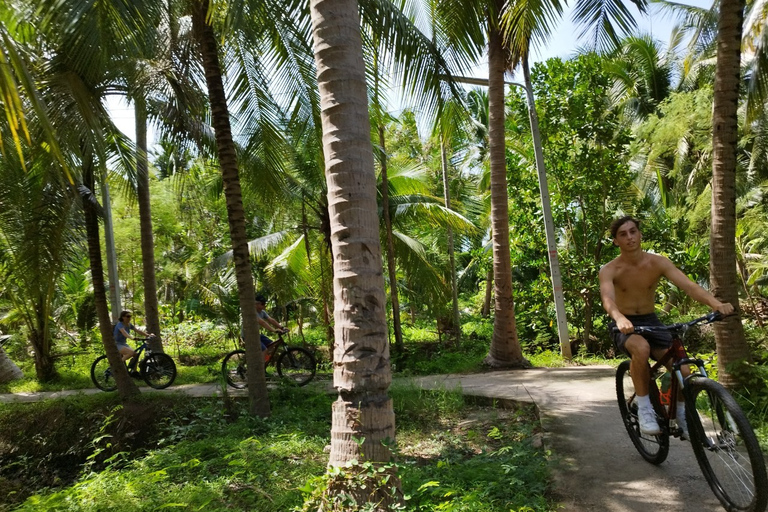 Damnoen Saduak-fietstocht van een hele dag vanuit Bangkok