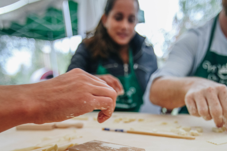 Rome: Combo Pizza and Pasta Cooking Class with Wine Rome: 4-Hour Combo Pizza and Pasta Cooking Class