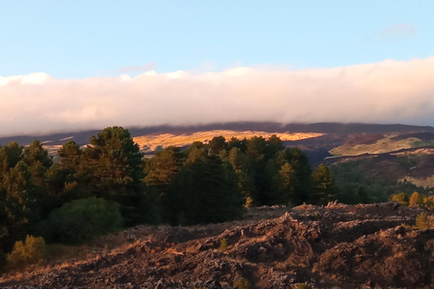 Etna o zachodzie słońca