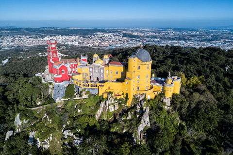 Desde Lisboa: tour privado de medio día por Sintra Cascais