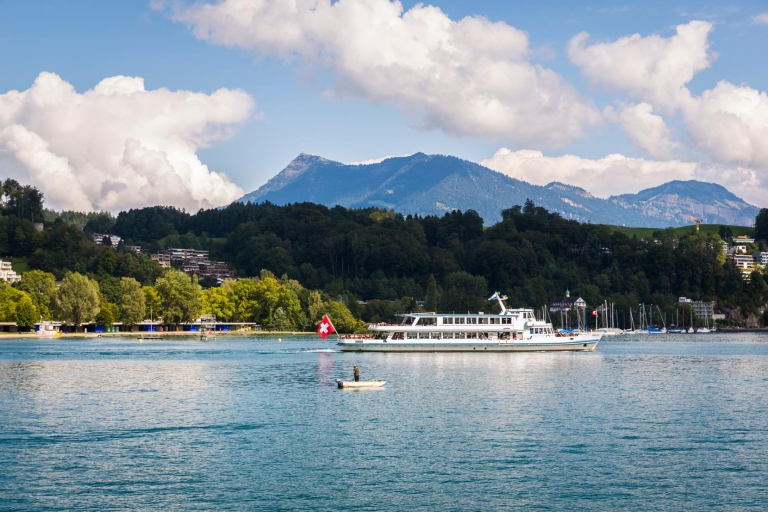 Wandel- en boottocht Luzern: de beste Zwitserse ervaringWandelen & Boot + Kaas Proeverij