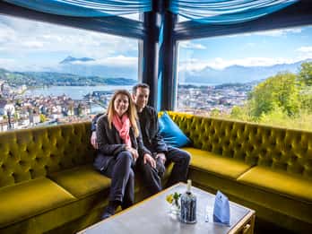 Luzern: Rundgang und Bootstour mit Käse- und Weinverkostung