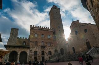Ganztägiger Ausflug nach Siena, San Gimignano und Pisa