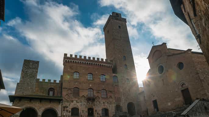 fullday excursion to siena san gimignano pisa