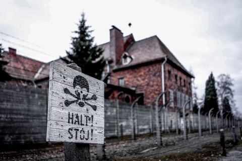 Ab Krakau: Auschwitz-Birkenau Tour & TransferPrivate Tour mit Hotelabholung