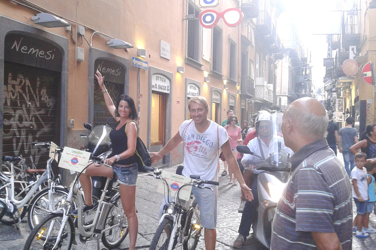 Nápoles: Passeio panorâmico de E-BikeNápoles: passeio panorâmico de E-bike