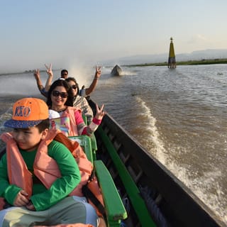 From Nyaung Shwe: Full-Day Boat Trip on Inle Lake