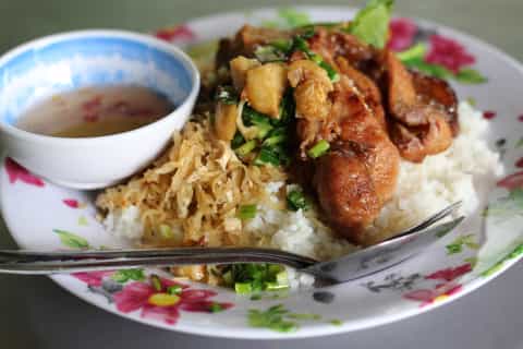 胡志明市:街头食品和摩托车观光