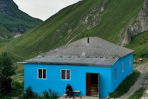 From Kuzun to Laza: Hiking Tour with Waterfalls Adventure