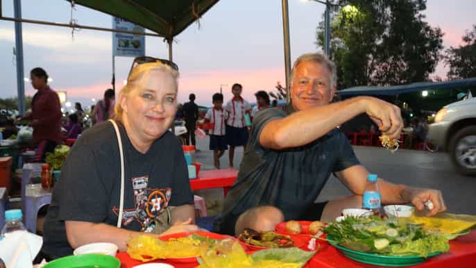 private street food tour with dinner