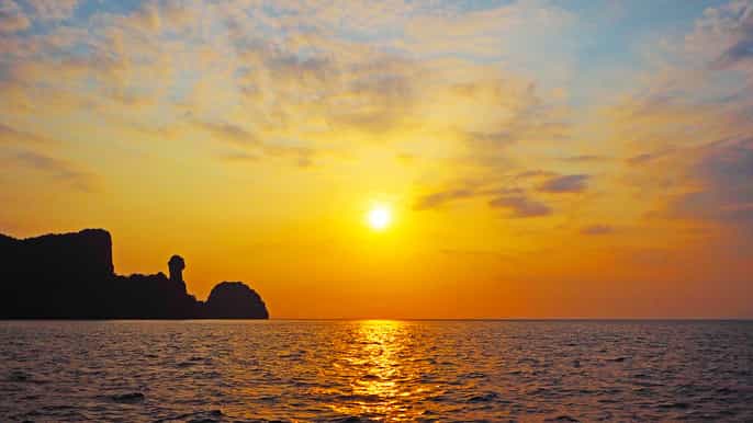 krabi phi phi sunrise 4 islands by speedboat with lunch